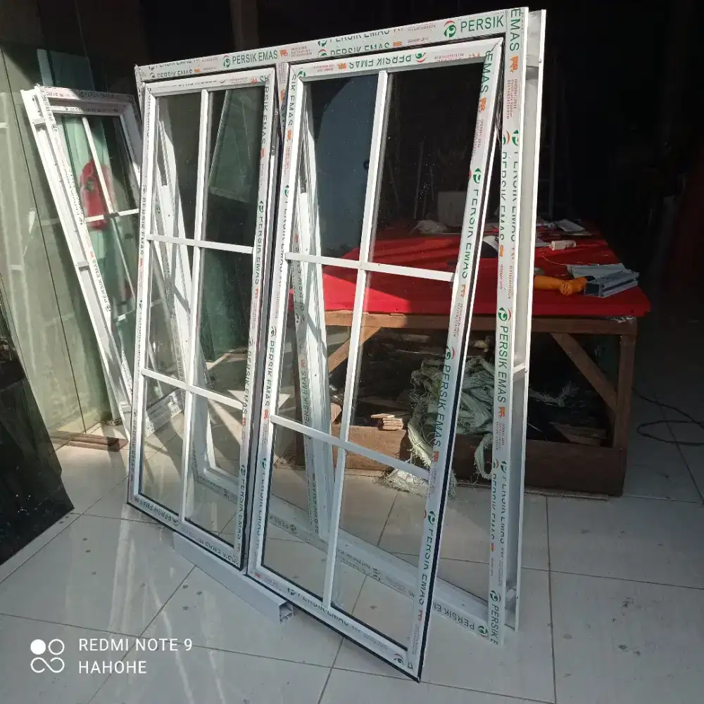 Jendela Casement Klasik 100x150cm