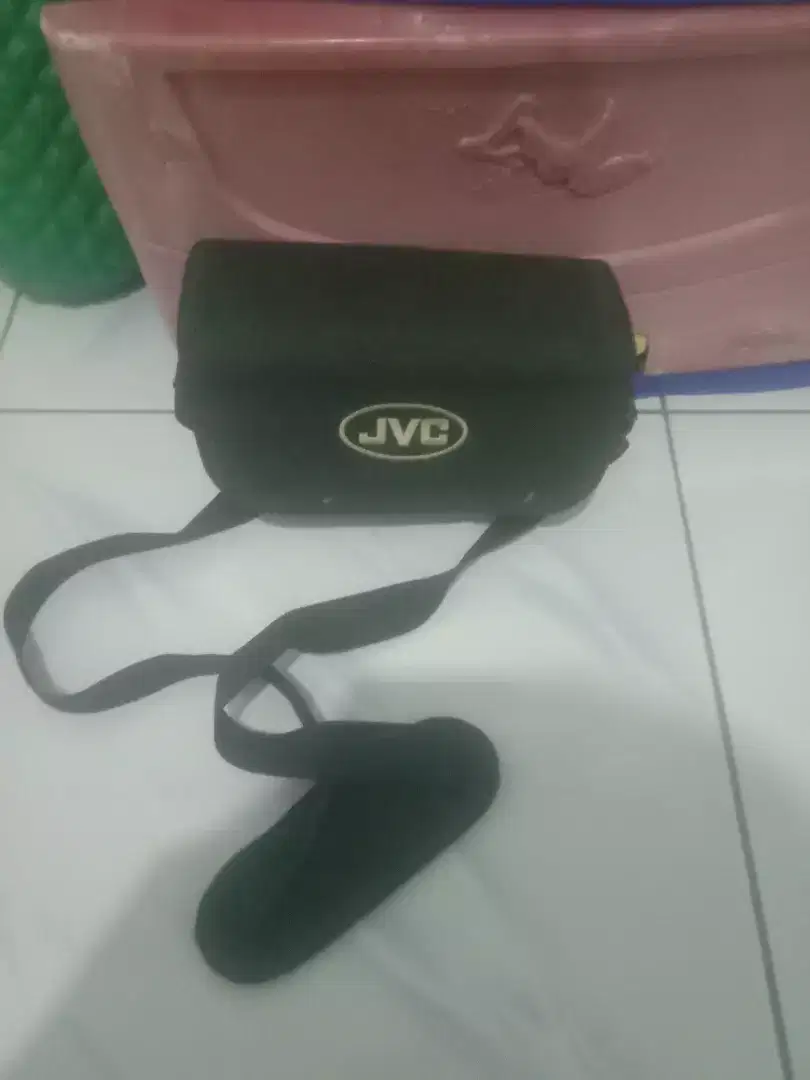 Tas handicame jvc asli dan original bawaan dari baru