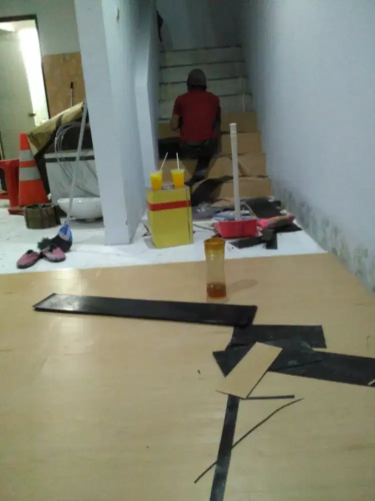 Vinyl plank termasuk pemasangan