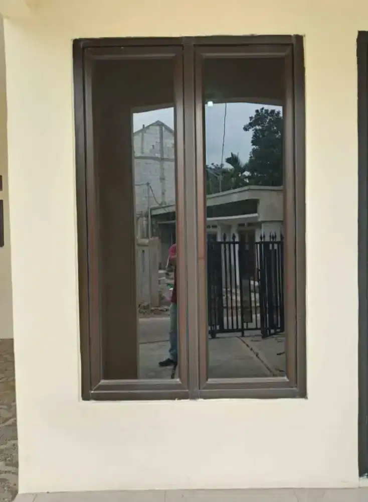 Jendela pintu alumunium