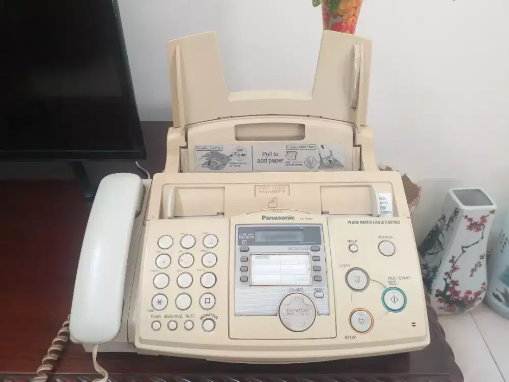 Mesin fax Panasonic model KX-FP342CX