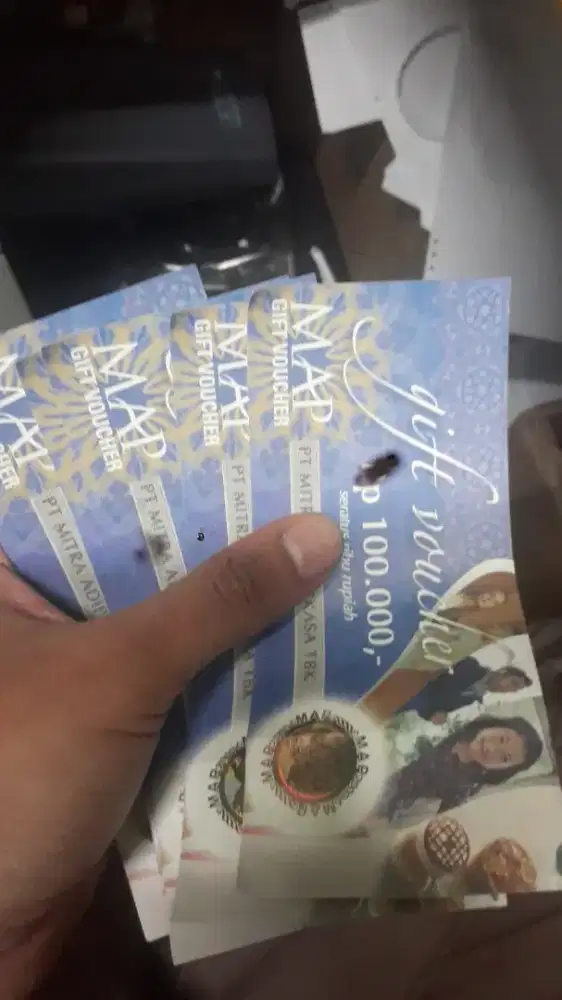 Menerima pencairan voucher MAP