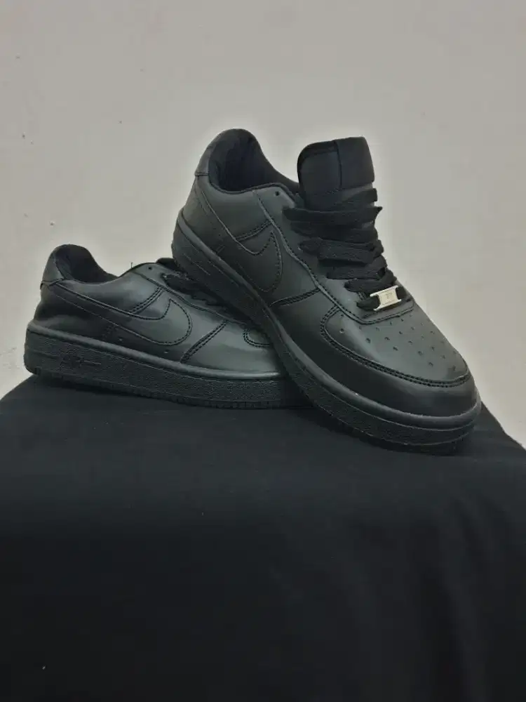 olx nike air force 1