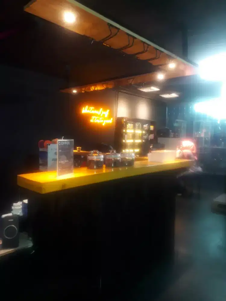 Meja bar bhn dr kyu jati belanda  harg itugn permetr  1.5