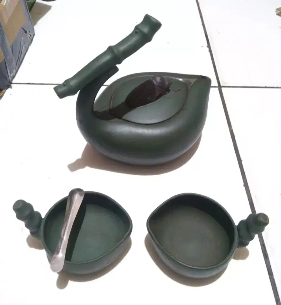 Teko antik dari timur tengah