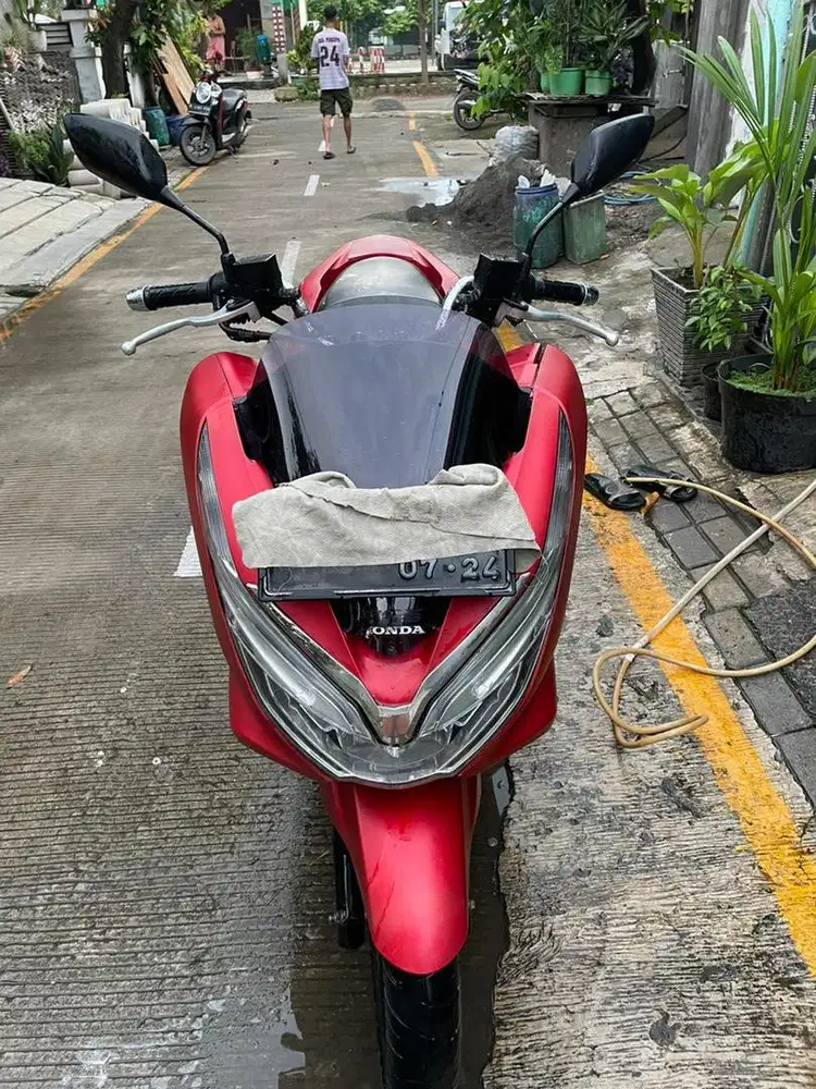 Honda PCX Merah ABS 2019