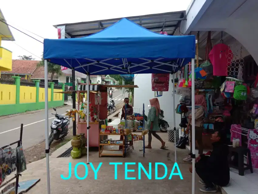 Pusat dan rajanya tenda matic, kain atap dan dinding tenda