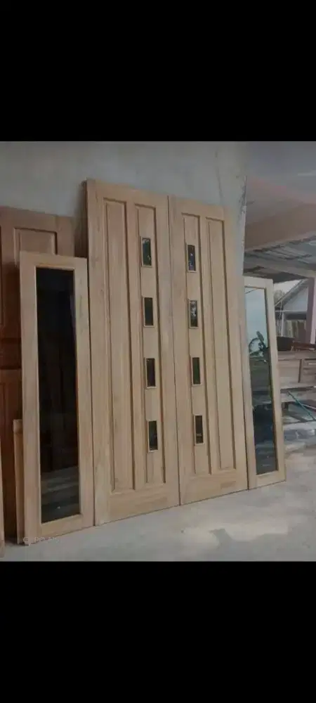 Daun Pintu, Jendela, Kusen