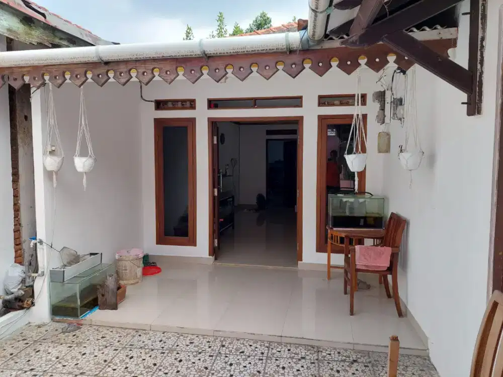 KONTRAKAN PASAR MINGGU