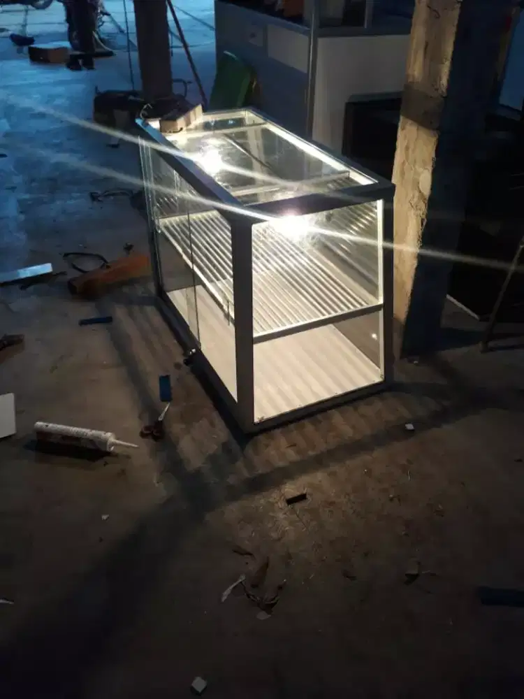 etalase penghangat ayam goreng tingkat tiga gratis lampu dan kabel