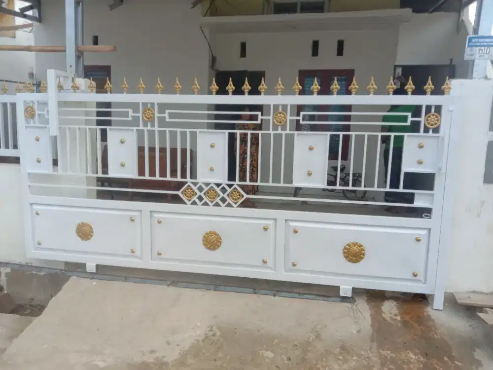 Pagar Dorong minimalis