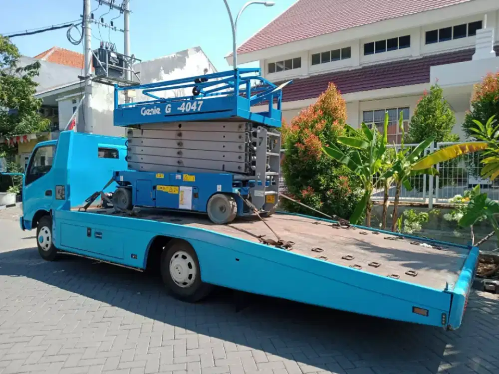 Rental Scissor Lift Surabaya,Gresik,Pasuruan,Malang,Mojokerto,Jombang