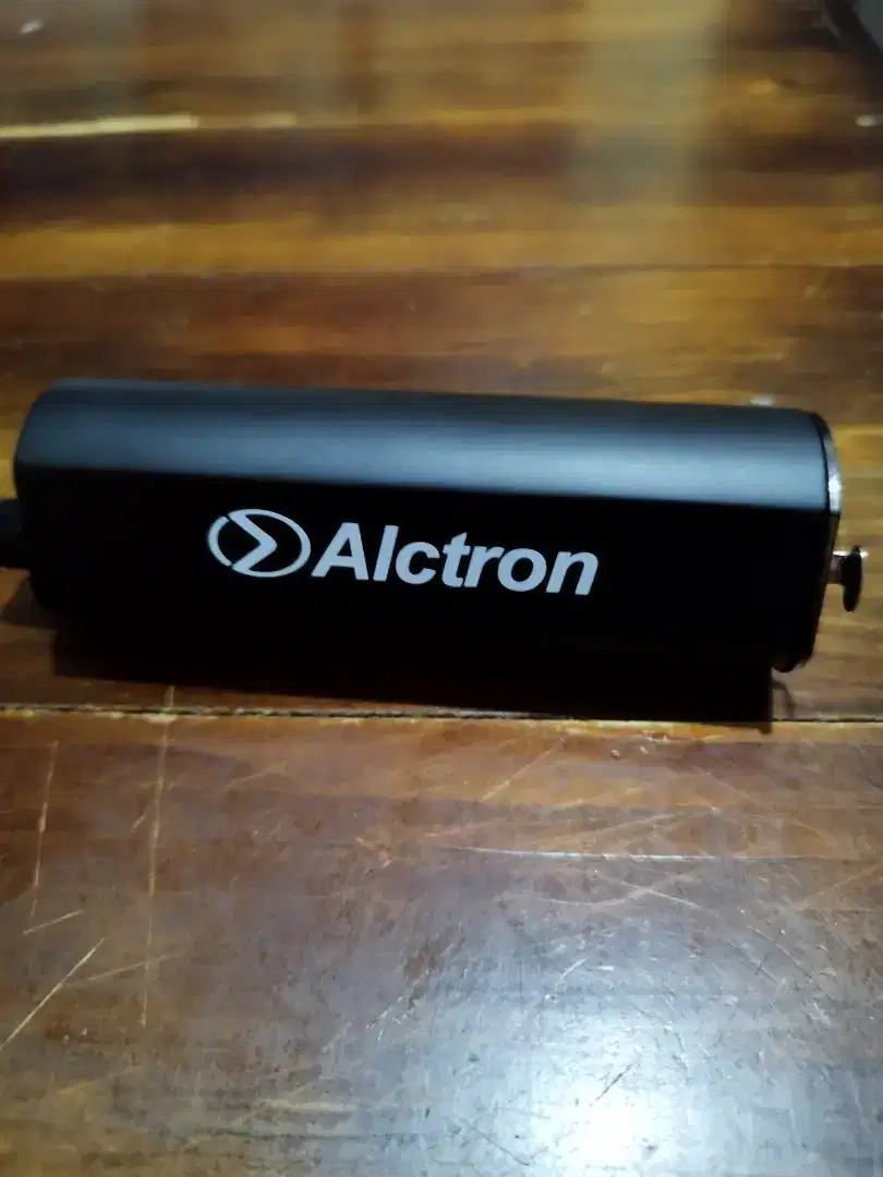 Alctron HA 8 Net ear amps behringer shure sennheiser mackie rcf
