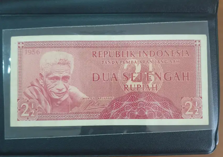 Uang kertas 2 setengah rupiah 1956