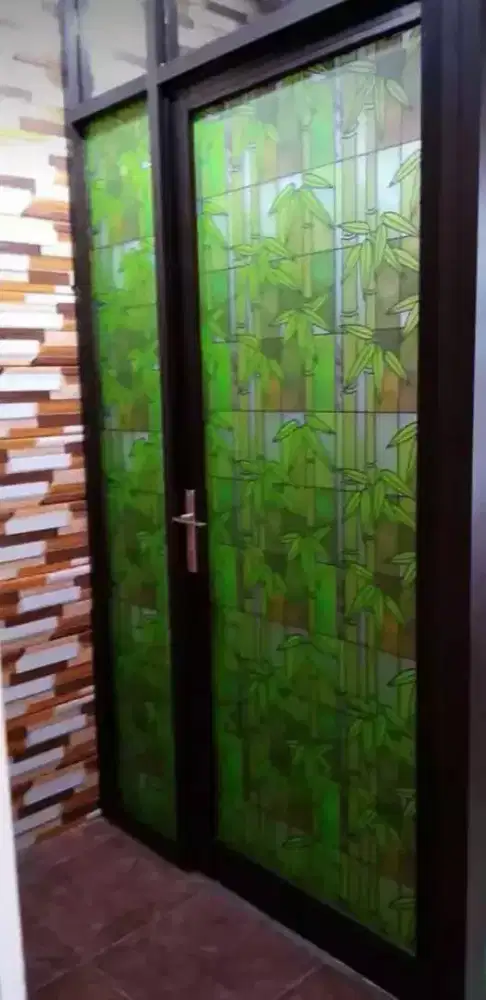 jasa pasang wallpaper sunblast kaca film dan wallsticker