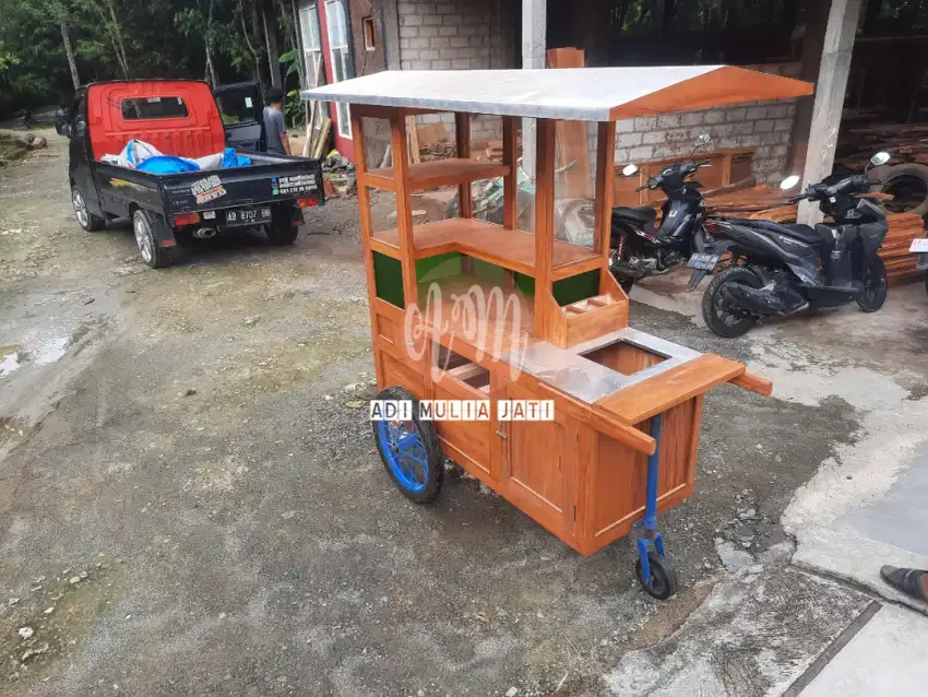 Gerobak bakmi jawa kayu