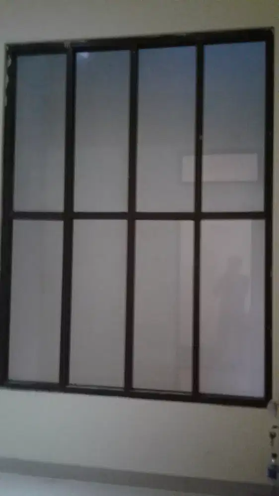 Kusen aluminium kaca