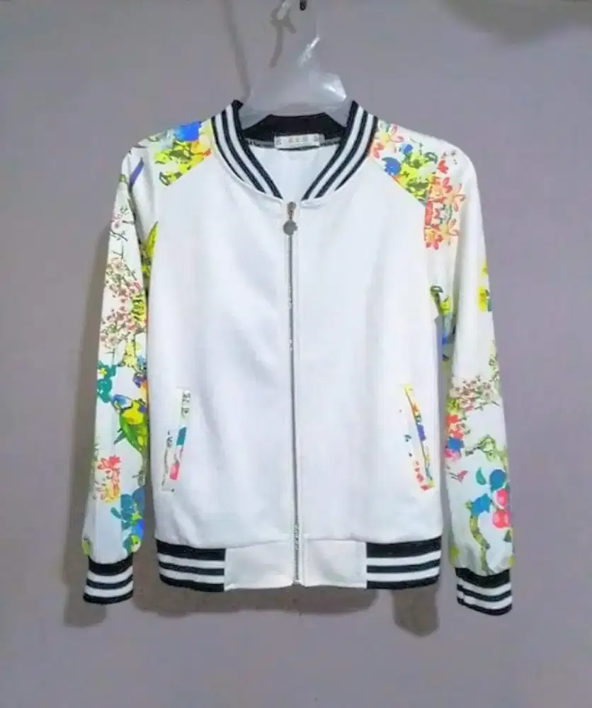 Jaket remaja / wanita bomber varsity Fashion Floral Flower Original !