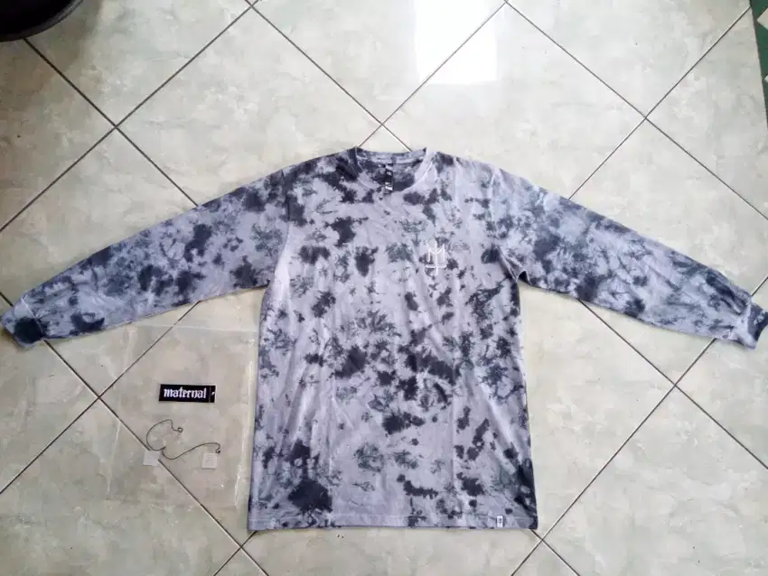 Sweater Long Sleeve Maternal Disaster ORIGINAL size L Fullset Plus Tag