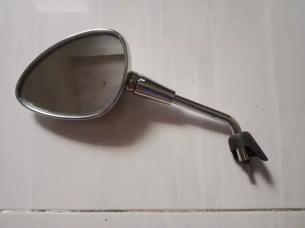 spion kiri Vespa Primavera orisinil