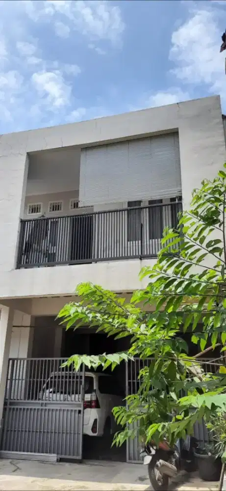 Bismllahirohmannirrohim Dijual rumah tinggal