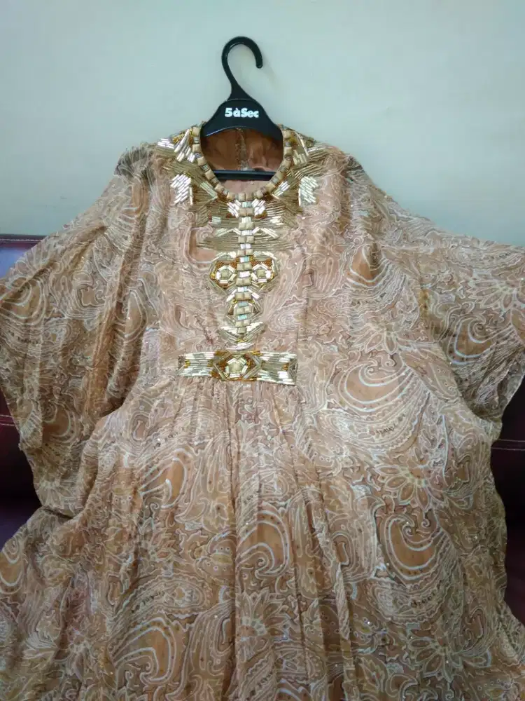 Long dress hitam dan coklat