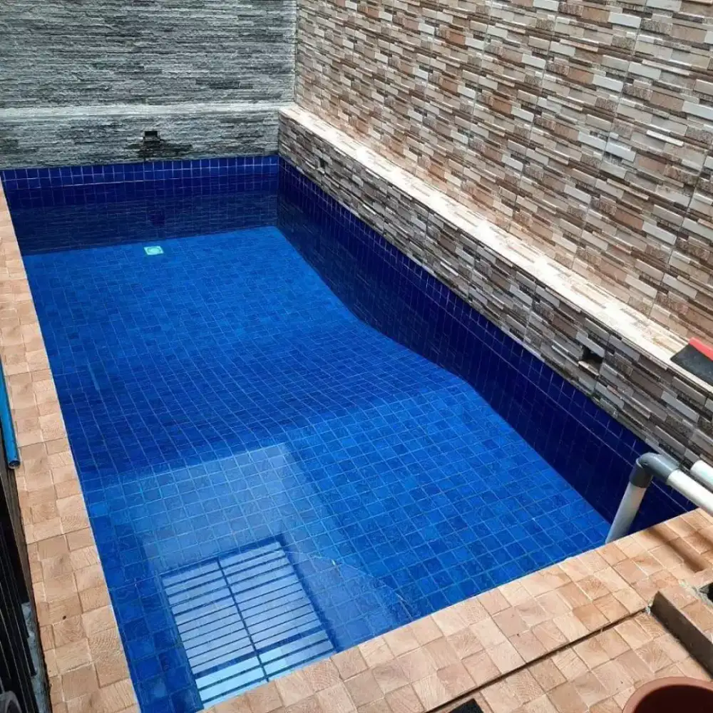 Kolam renang minimalis