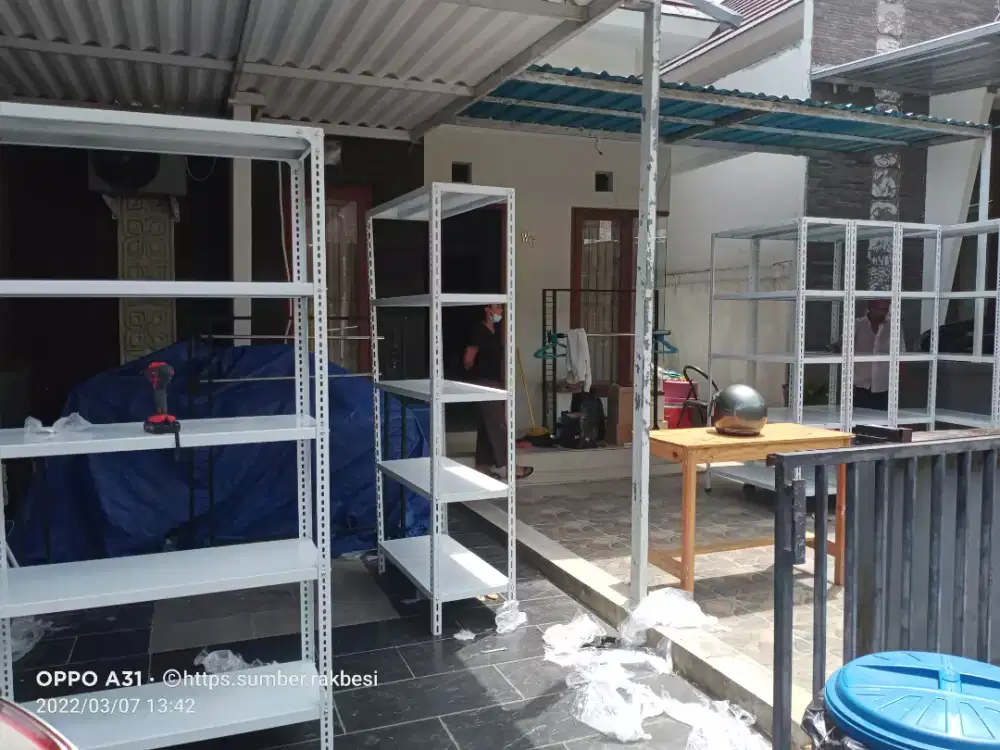 Jual rak besi siku lobang