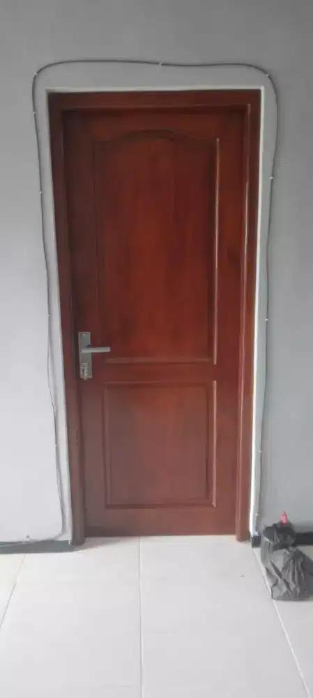 Pintu kamar 1set kayu mahoni