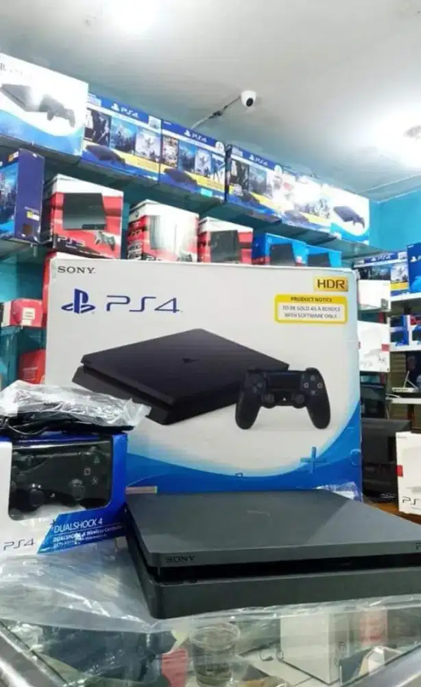 Ps4 slim   full game  bisa pesan antar