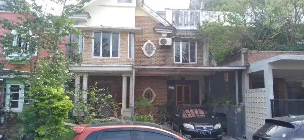 Dukuh Bima Rumah Di Jual Cepat 2/5 Lantai