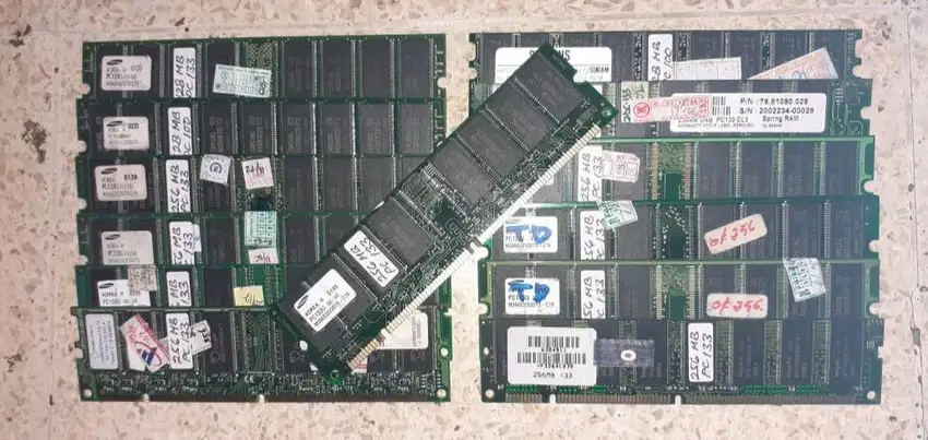Jual RAM SDR 64MB-1GB PC 100/133 Second Utk Komp PC/Mesin Foto Copy