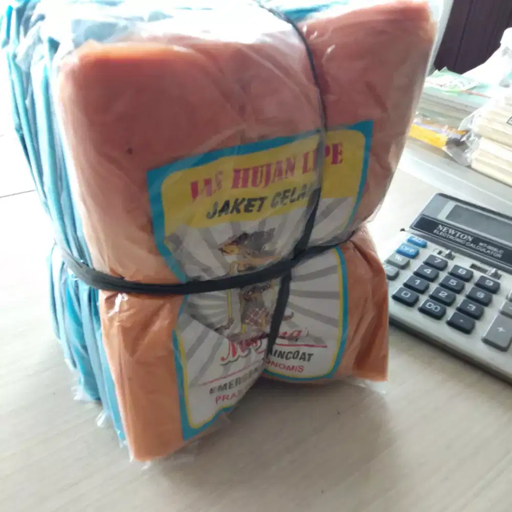 Jas Hujan Plastik Praktis Ekonomis Baju&Celana