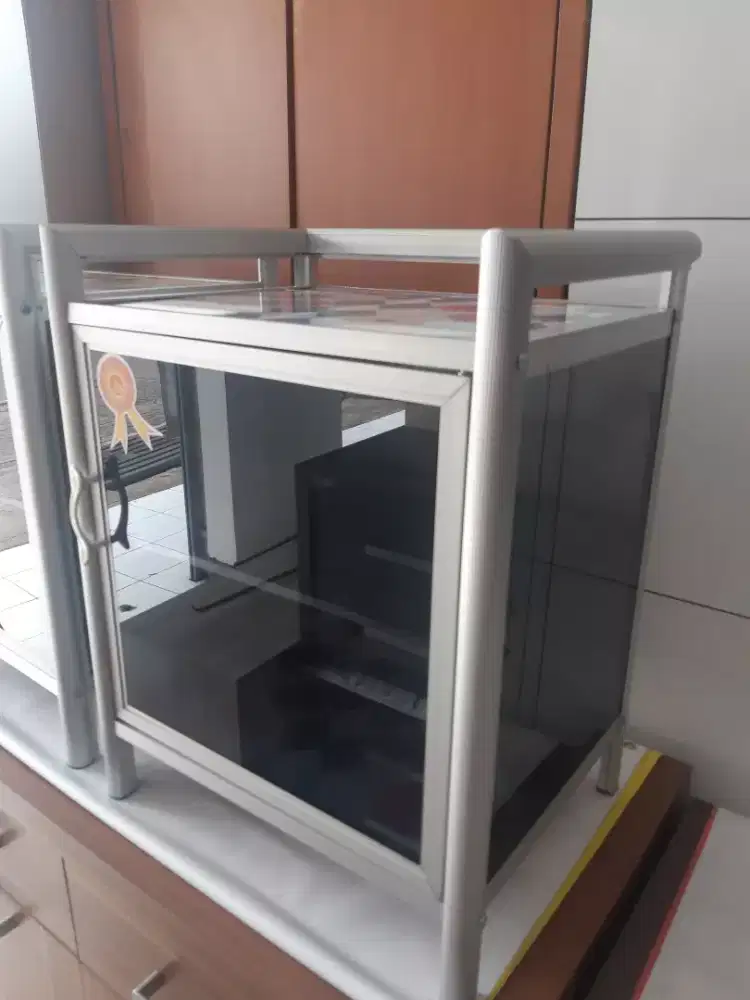 Tempat taro dispenser