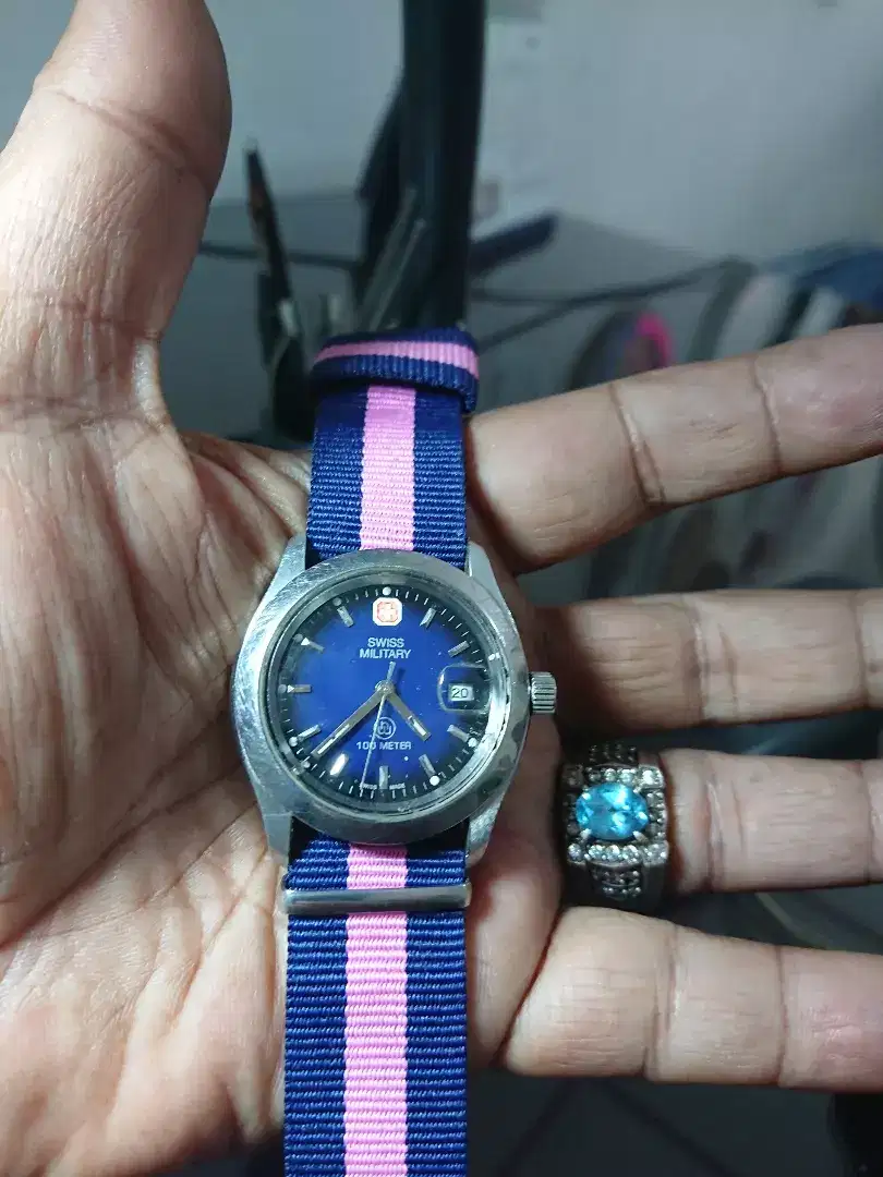 Jam Tangan Swiss Military Quartz