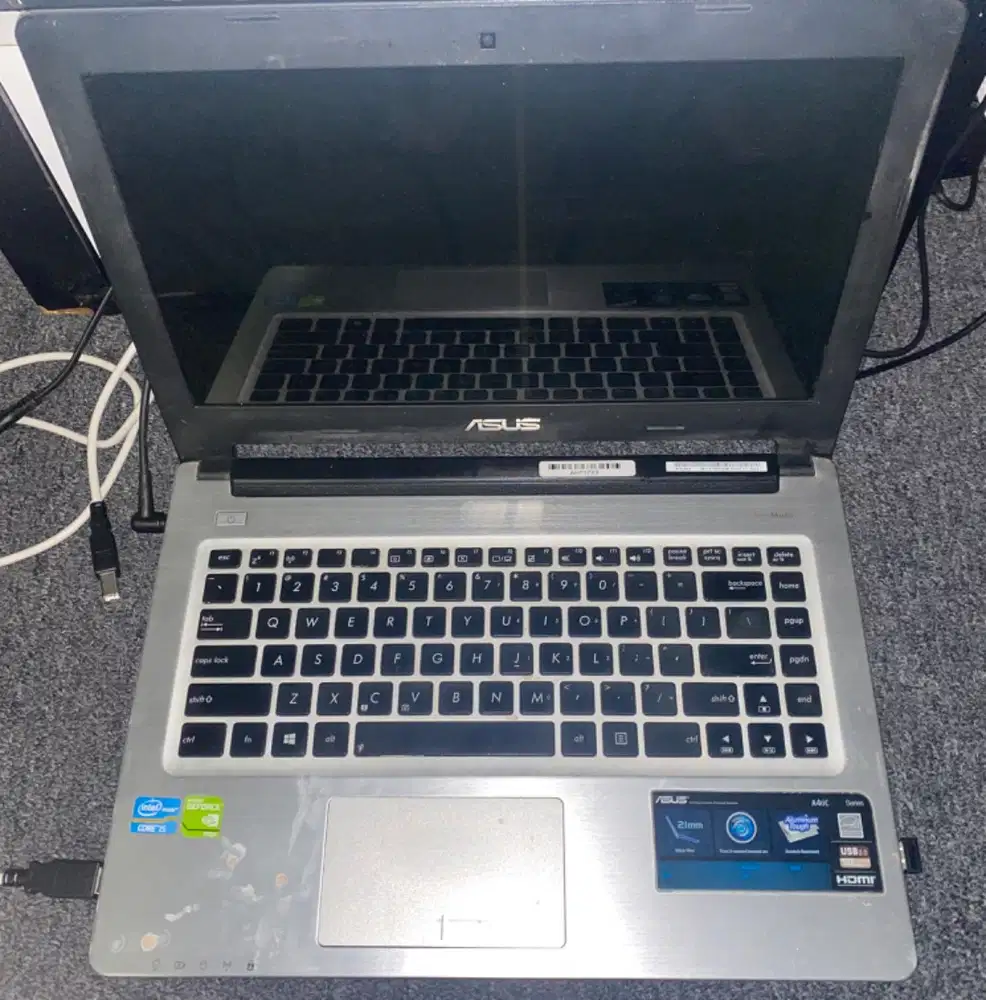 Laptop asus i5 GeForce740M gaming editing