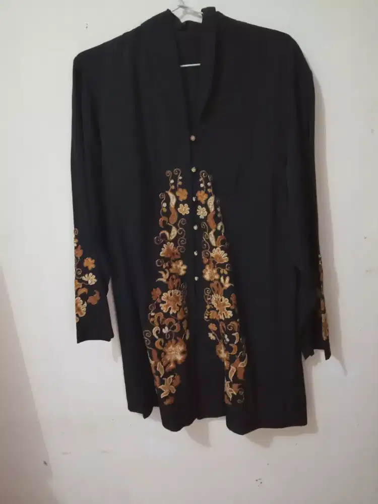 Kebaya hitam bordir sulam+ celana panjang ukuran L