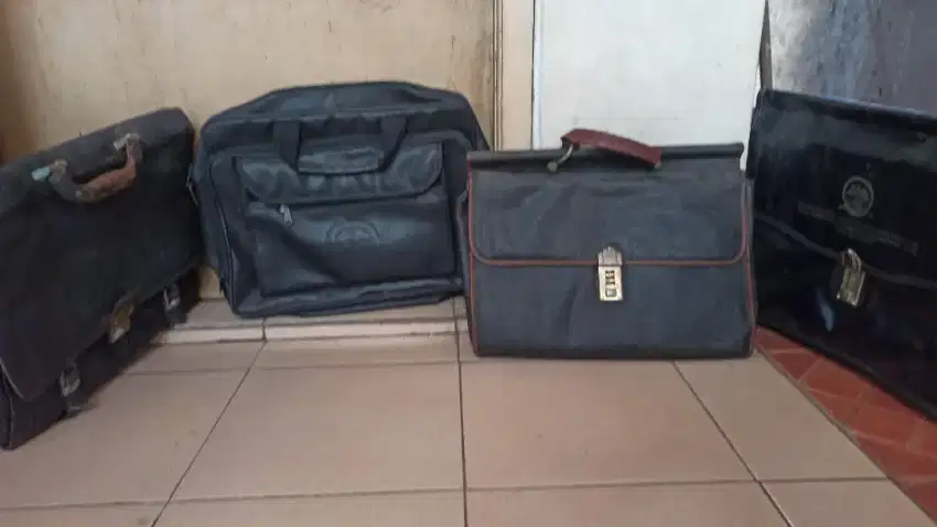 Tas Kantor / Notebook Bahan Kulit