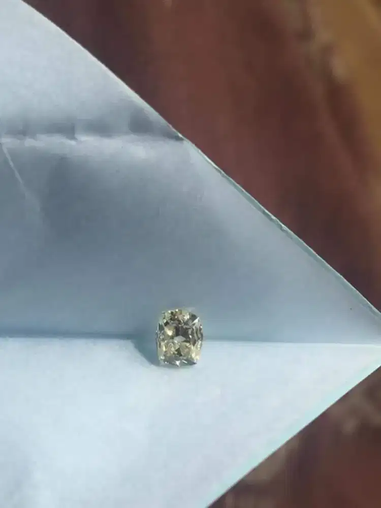 Narural Berlian banjar est. 0,4 ct