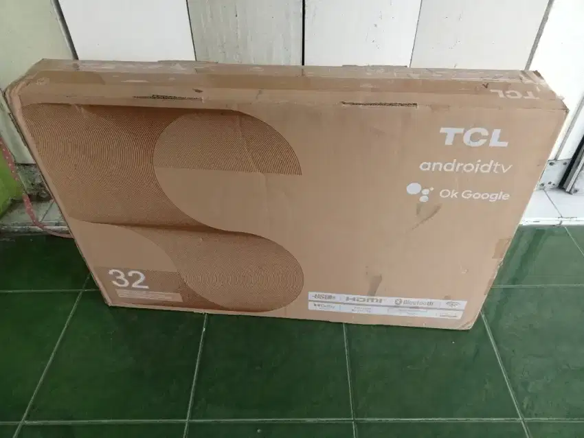 Tcl  32  inch L4BAndroid 11 baru segel