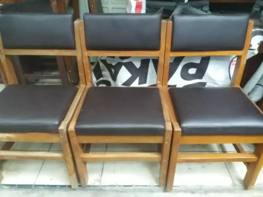 kursi makan(jati tua +jok baru)elegant