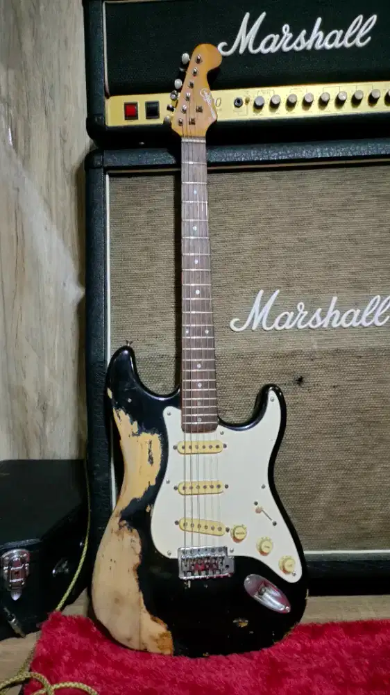 Gitar Tua Japan Vintage Stratocaster Rockson 1977