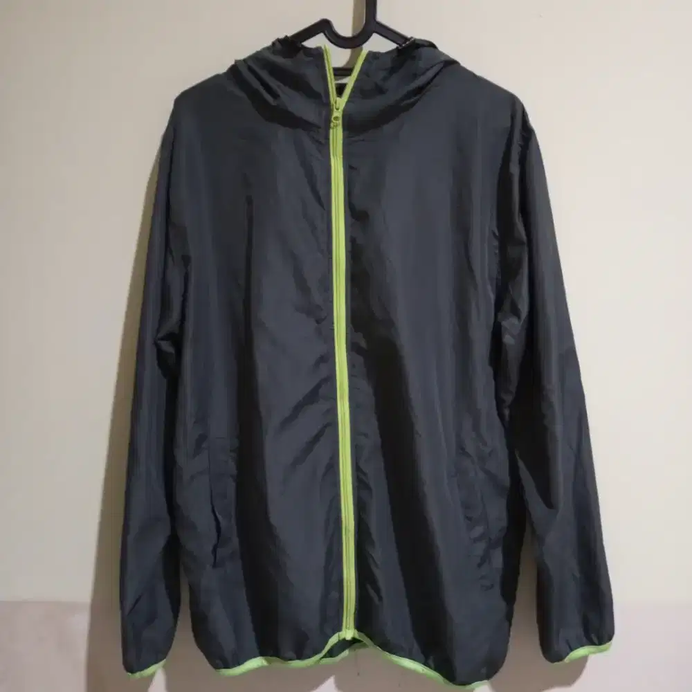 Jaket Running / Olahraga. Import