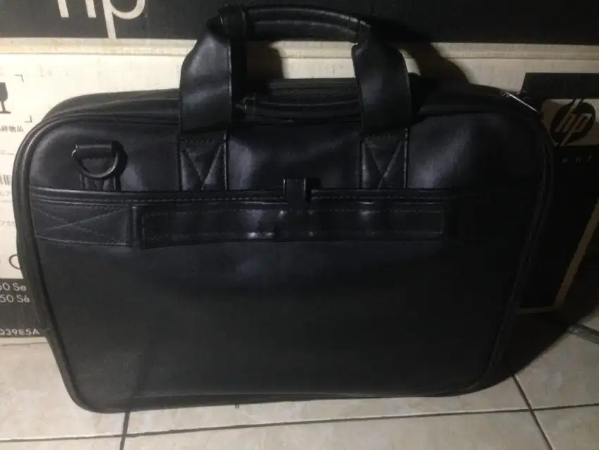 Tas kulit asli bawaan laptop original