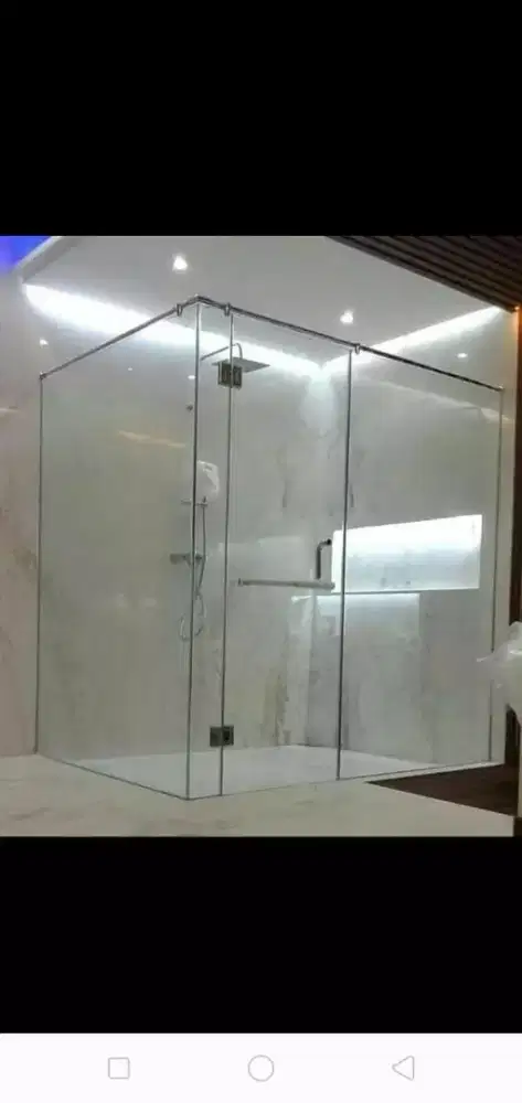 Pintu kusen aluminium kaca dan pintu folding gate.