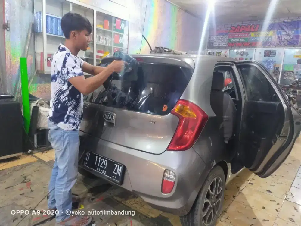 Kaca film tolak panas kaca film bergaransi