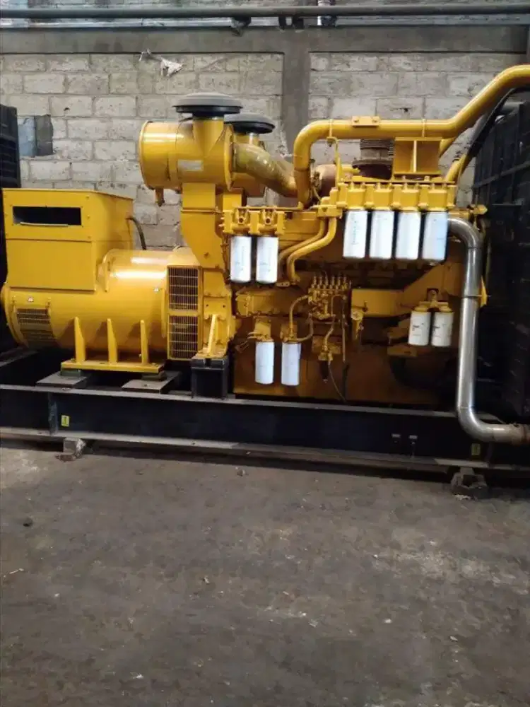 Genset Generator 1000 kva 1100 kva KOMATSU EGS 1200 STAMFORD