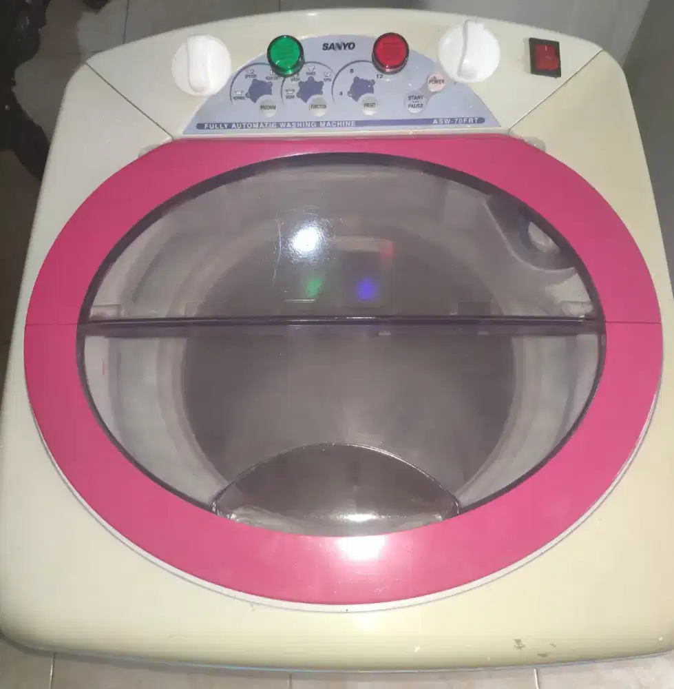 Mesin Cuci SANYO ..