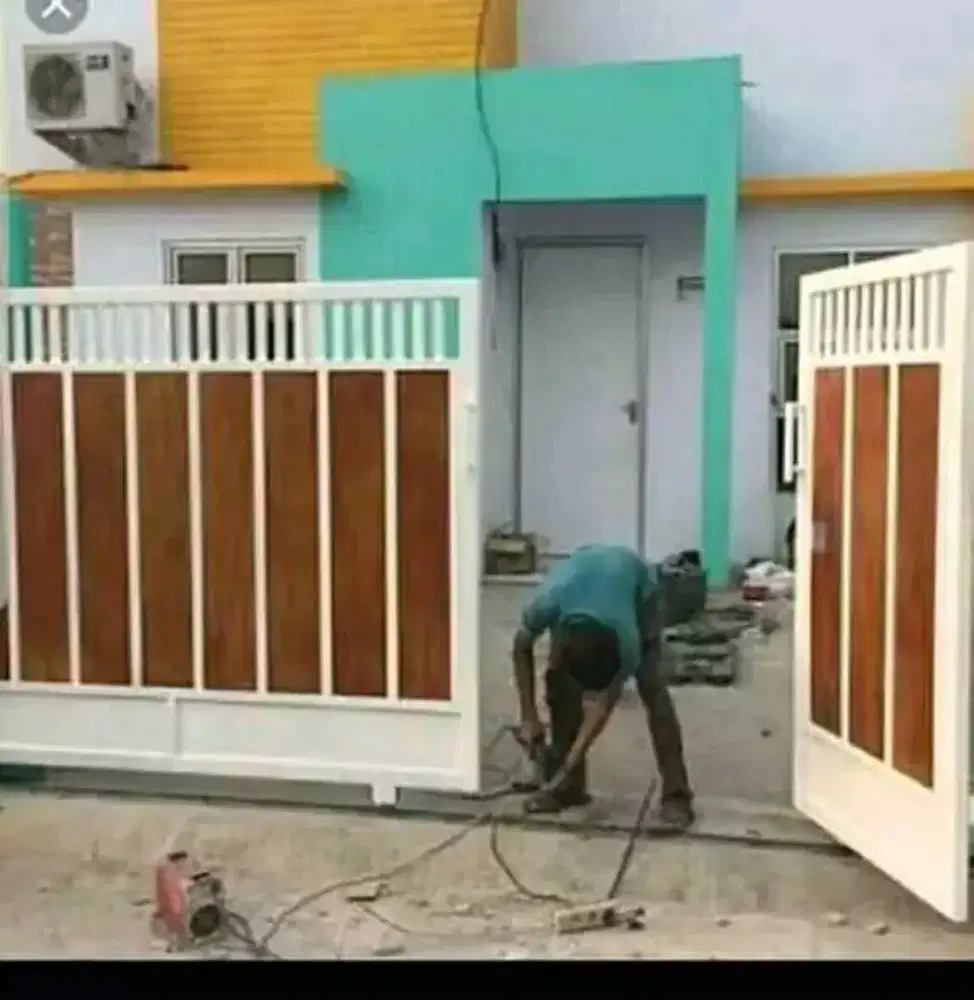 pagar besi holo galpanis motip grc