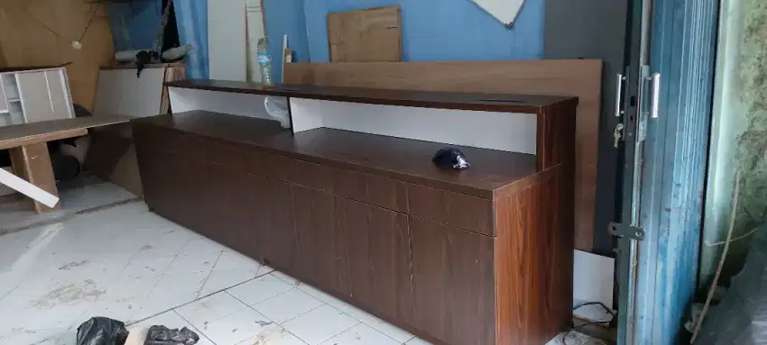 LEMARI/MEJA KANTOR HPL TERMURAH